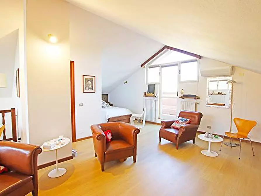 Immagine 21 di Villa in vendita  in via santa lucia a Bergamo