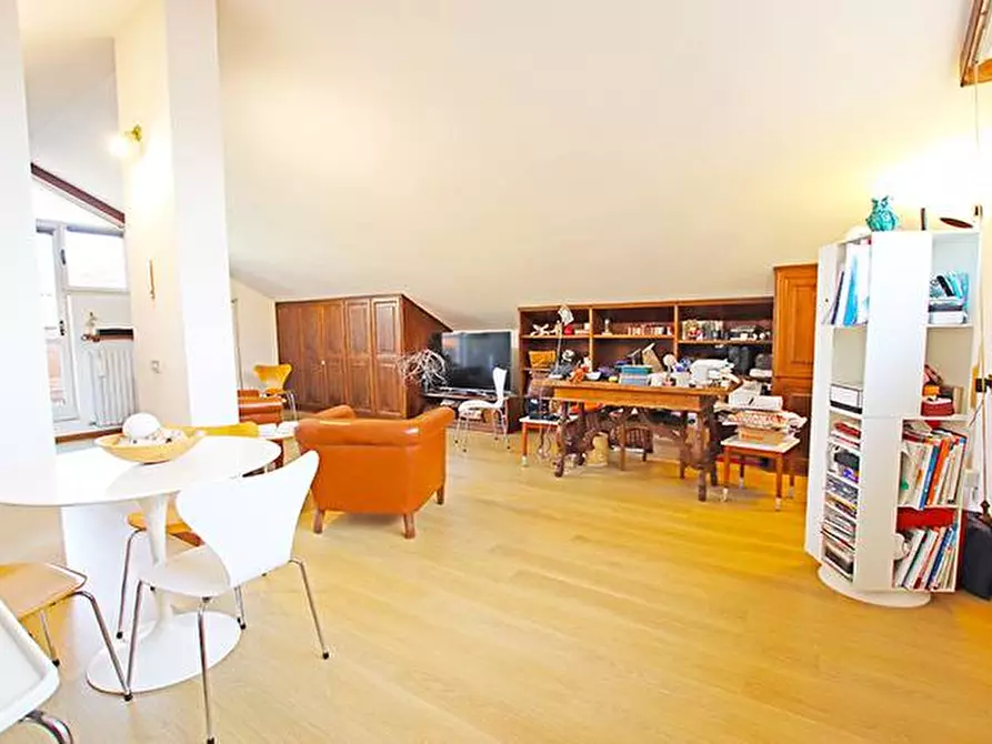 Immagine 23 di Villa in vendita  in via santa lucia a Bergamo