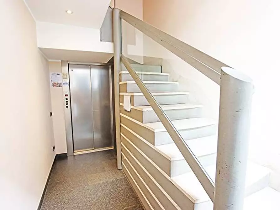 Immagine 24 di Appartamento in vendita  in via Zambonate a Bergamo