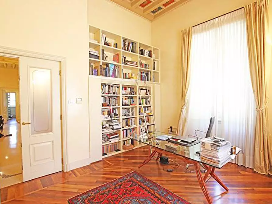 Immagine 27 di Appartamento in vendita  in Viale Vittorio Emanuele Ii a Bergamo