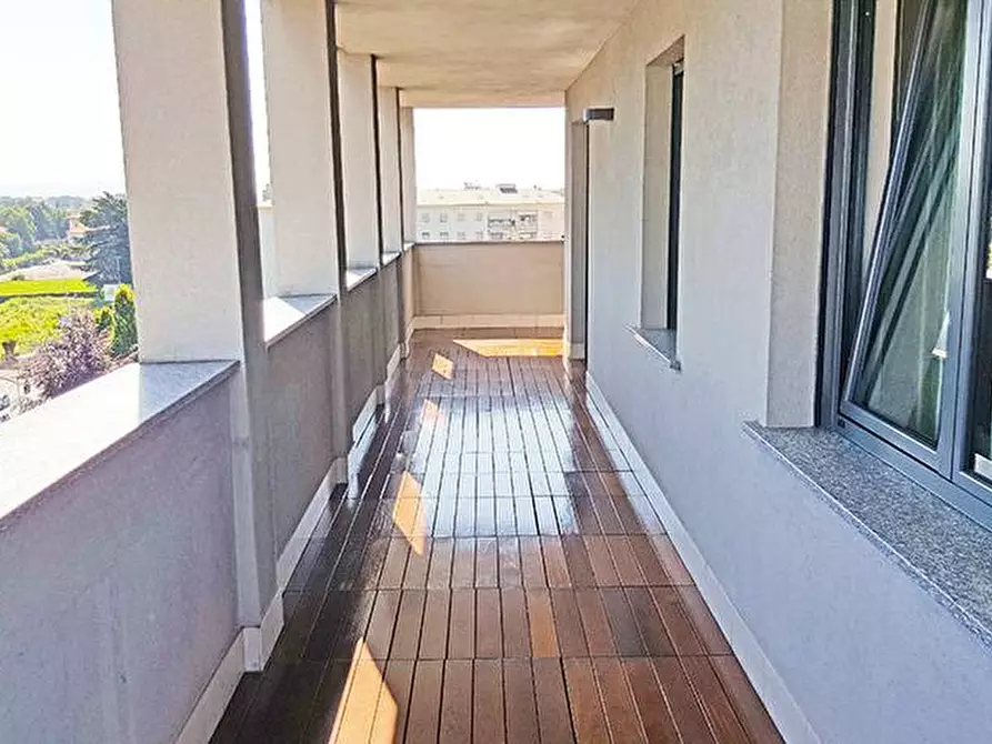 Immagine 8 di Attico in vendita  in via Gritti a Bergamo