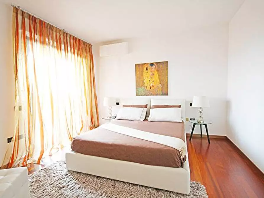 Immagine 17 di Attico in vendita  in via Gritti a Bergamo