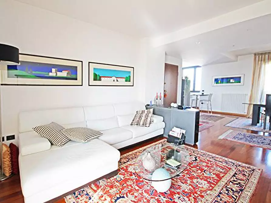 Immagine 11 di Attico in vendita  in via Gritti a Bergamo