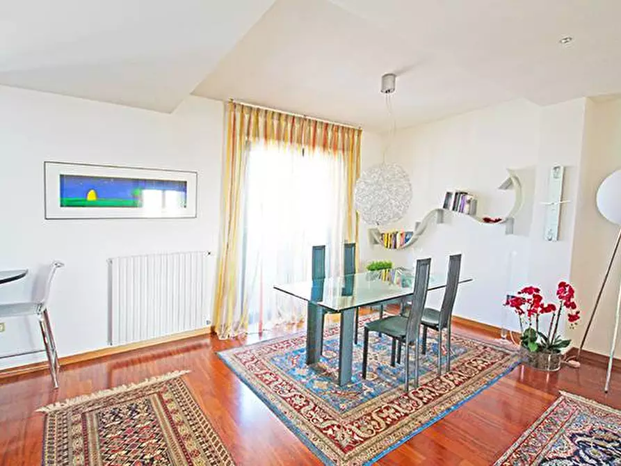 Immagine 12 di Attico in vendita  in via Gritti a Bergamo