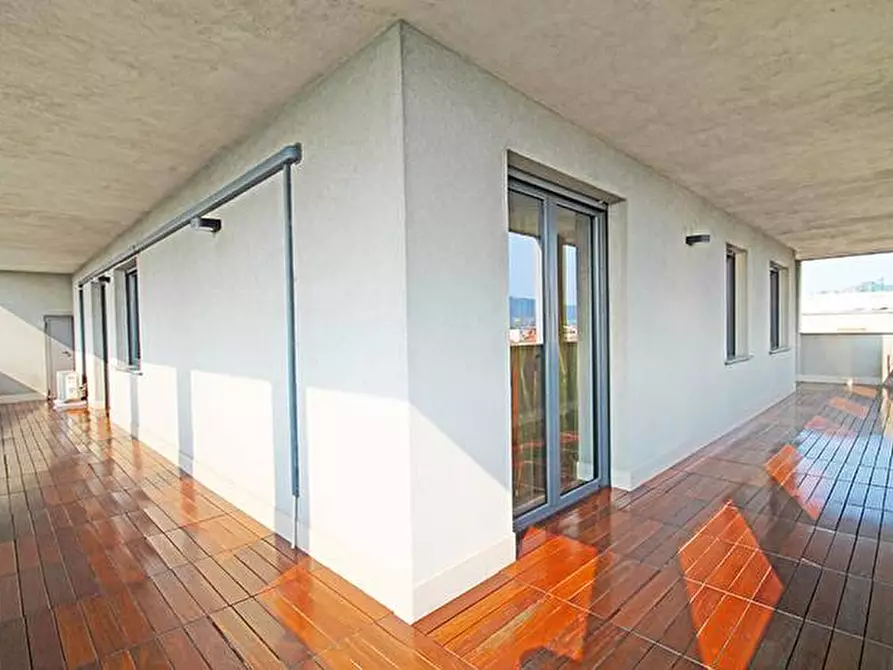 Immagine 7 di Attico in vendita  in via Gritti a Bergamo