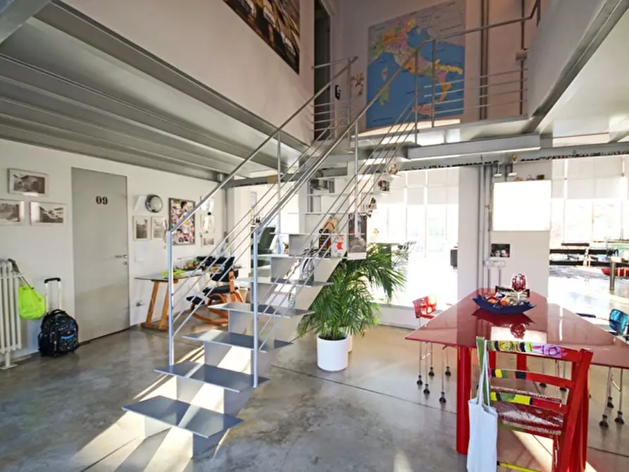 Immagine 6 di Loft/Open space in vendita  in via Gerolamo Acerbis a Alzano Lombardo
