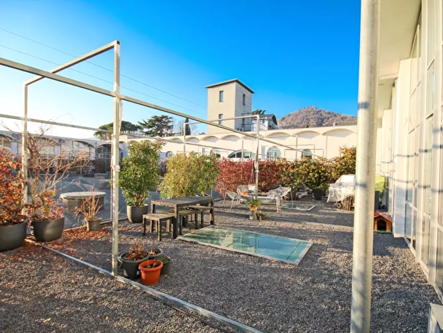 Immagine 16 di Loft/Open space in vendita  in via Gerolamo Acerbis a Alzano Lombardo