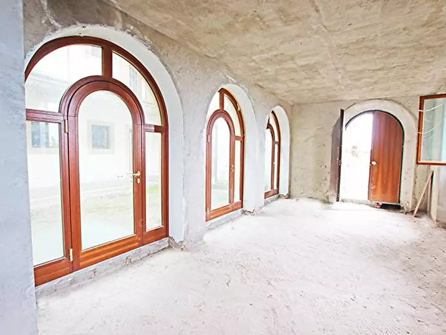 Immagine 28 di Villa in vendita  a Bergamo