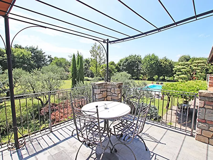 Immagine 35 di Villa in vendita  a Dalmine