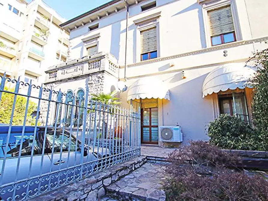 Immagine 4 di Appartamento in vendita  in via verdi a Bergamo