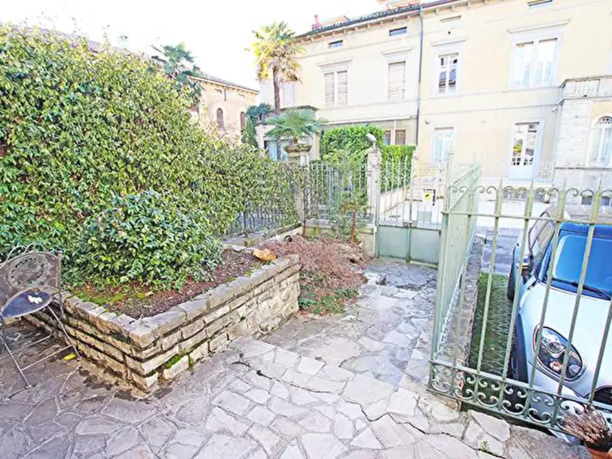 Immagine 5 di Appartamento in vendita  in via verdi a Bergamo