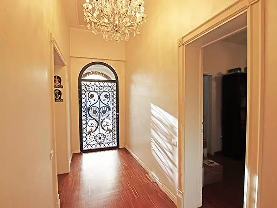 Immagine 8 di Appartamento in vendita  in via verdi a Bergamo