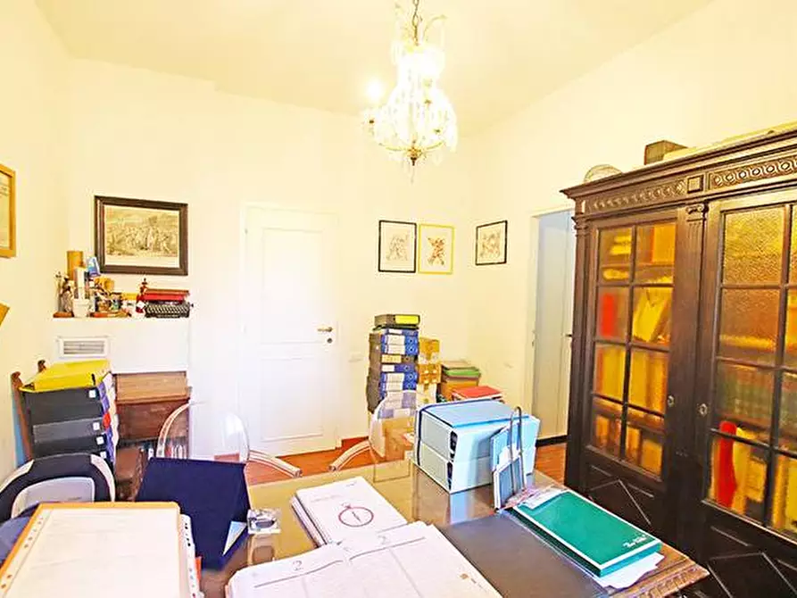 Immagine 17 di Appartamento in vendita  in via verdi a Bergamo