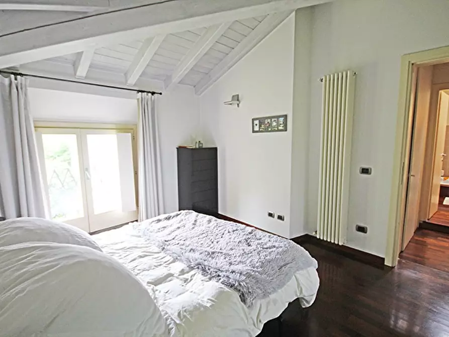 Immagine 14 di Casa indipendente in vendita  in via Villa a Arcene