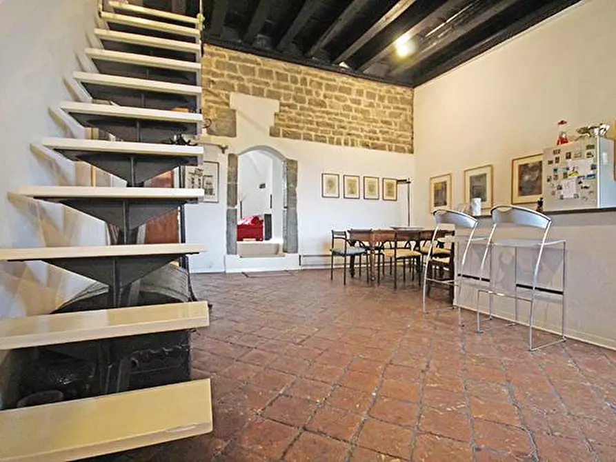 Immagine 12 di Appartamento in vendita  in piazza mercato del fieno a Bergamo