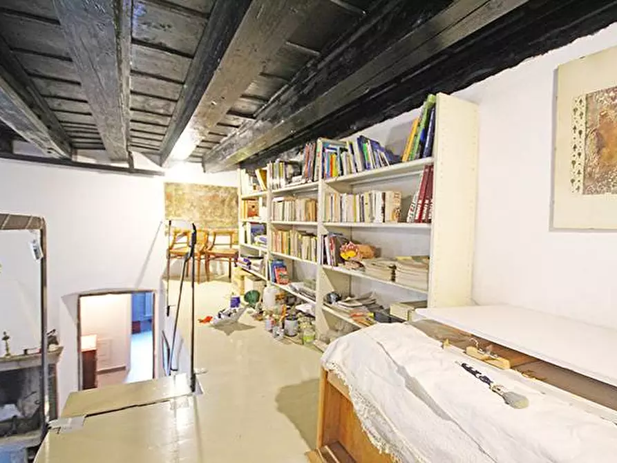 Immagine 14 di Appartamento in vendita  in piazza mercato del fieno a Bergamo