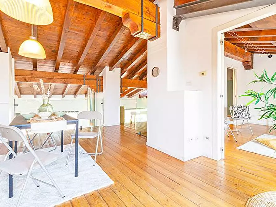 Immagine 25 di Attico in vendita  in via S. Alessandro 12 a Bergamo