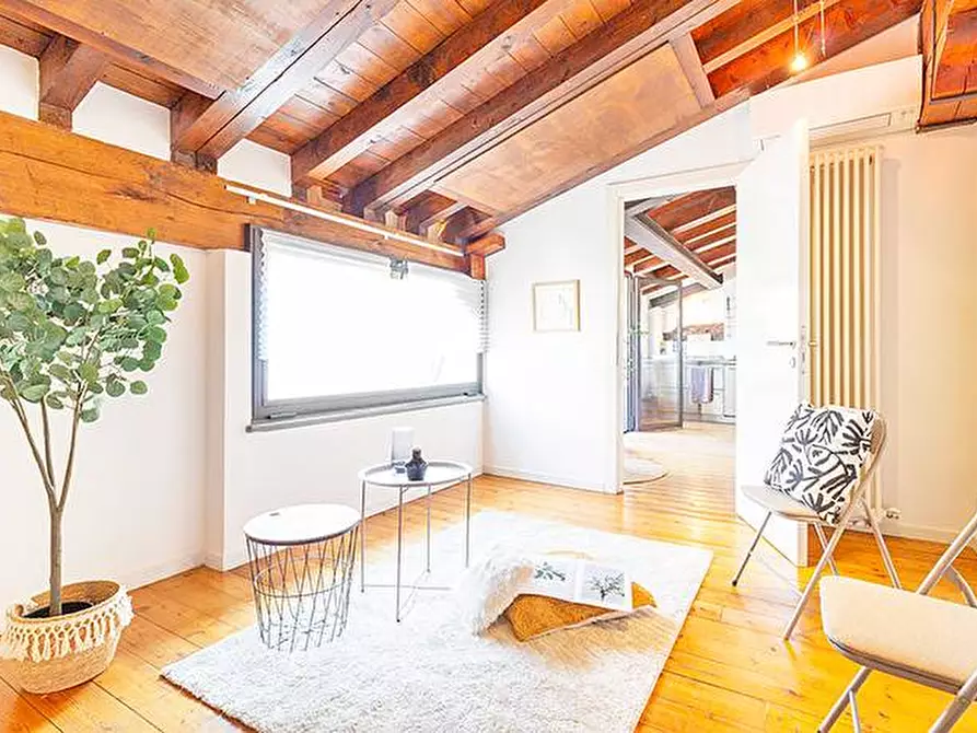 Immagine 27 di Attico in vendita  in via S. Alessandro 12 a Bergamo