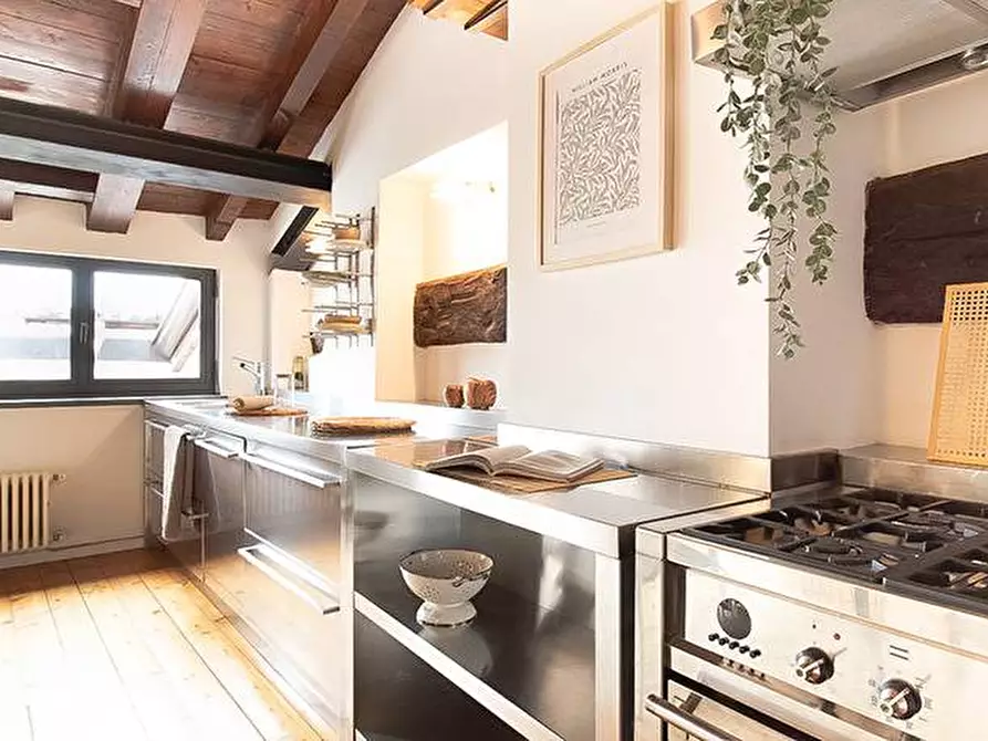 Immagine 32 di Attico in vendita  in via S. Alessandro 12 a Bergamo