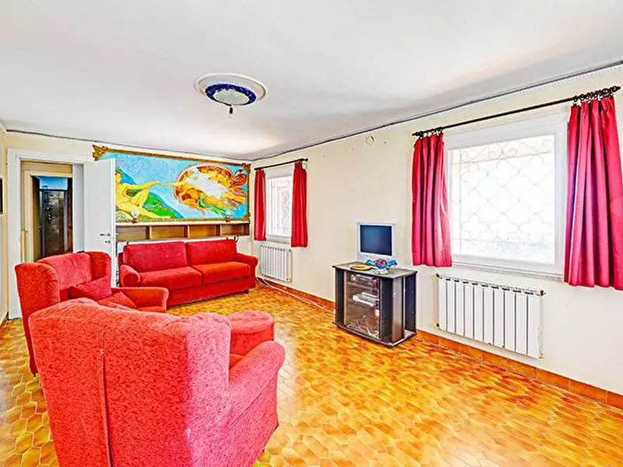 Immagine 30 di Villa in vendita  in via colline a Andora