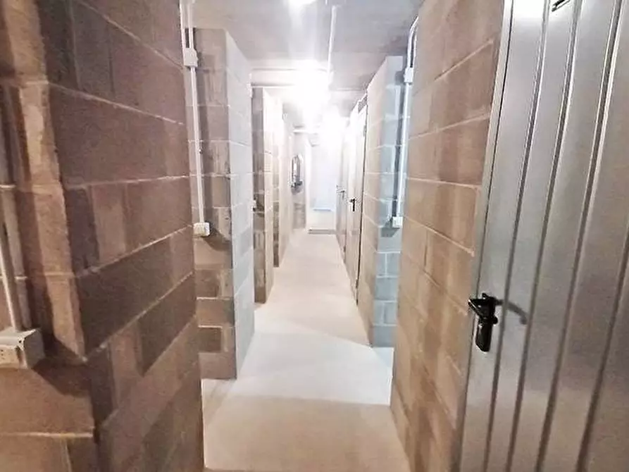 Immagine 16 di Box auto in vendita  in via Corridoni 79 a Bergamo