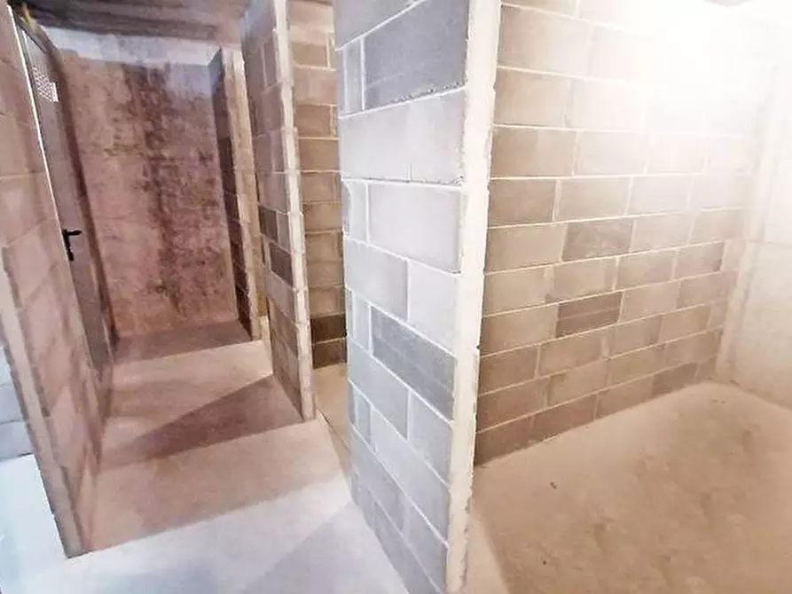 Immagine 18 di Box auto in vendita  in via Corridoni 79 a Bergamo