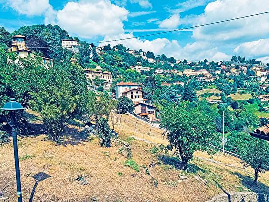 Immagine 7 di Casa indipendente in vendita  in via borgo canale a Bergamo