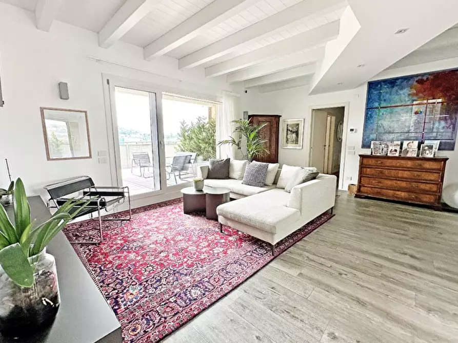 Immagine 5 di Attico in vendita  in via maddalena casulana a Bergamo