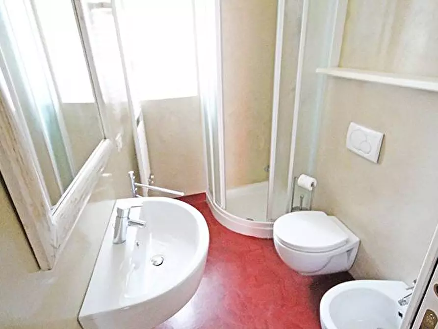 Immagine 13 di Appartamento in vendita  in via Pignolo 116 a Bergamo