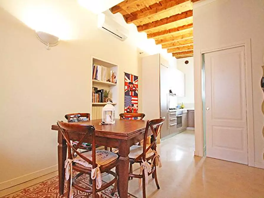 Immagine 7 di Appartamento in vendita  in via Pignolo 116 a Bergamo