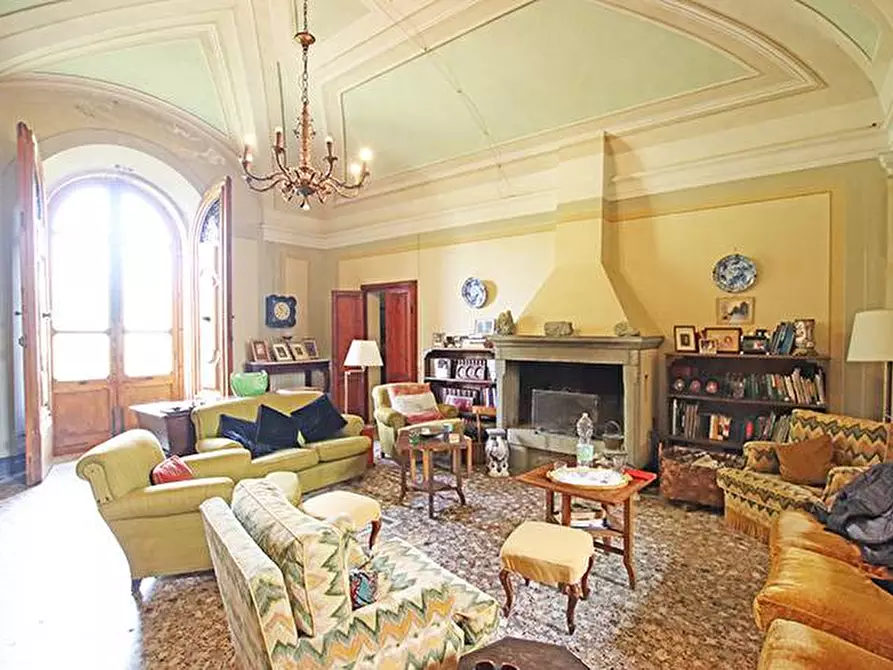 Immagine 7 di Rustico / casale in vendita  in via solferino a Terricciola