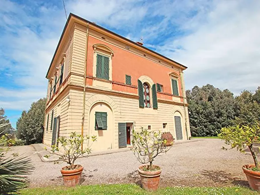 Immagine 1 di Rustico / casale in vendita  in via solferino a Terricciola