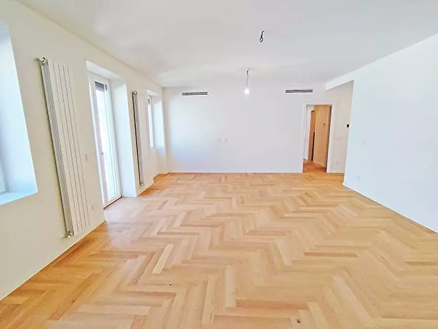 Immagine 6 di Appartamento in vendita  in via matris domini a Bergamo