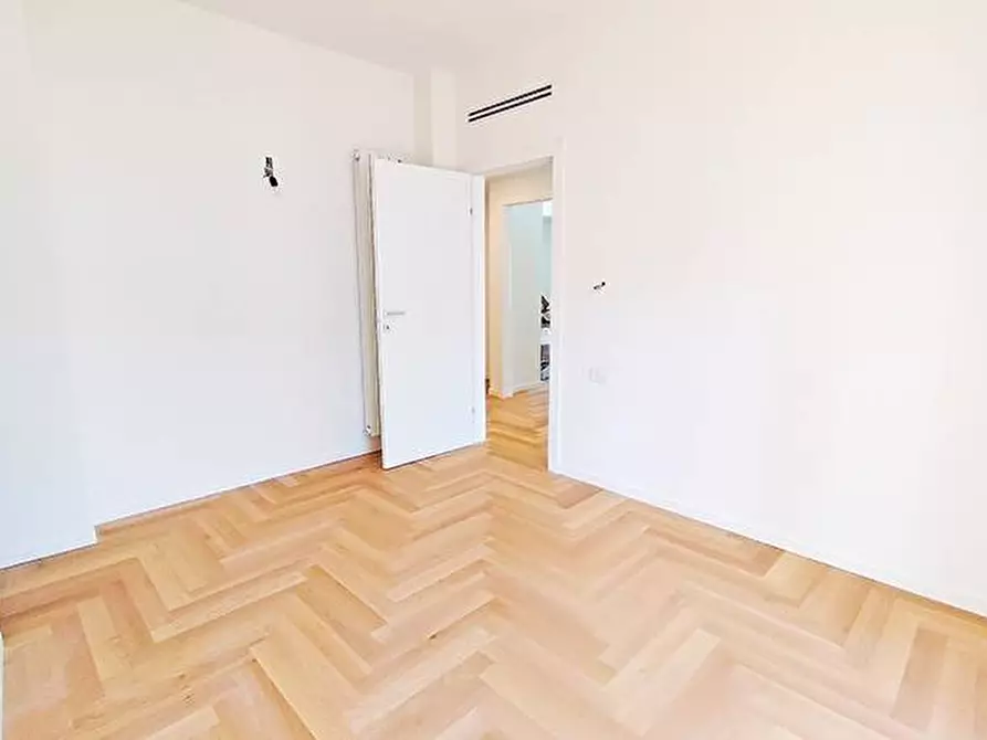 Immagine 11 di Appartamento in vendita  in via matris domini a Bergamo