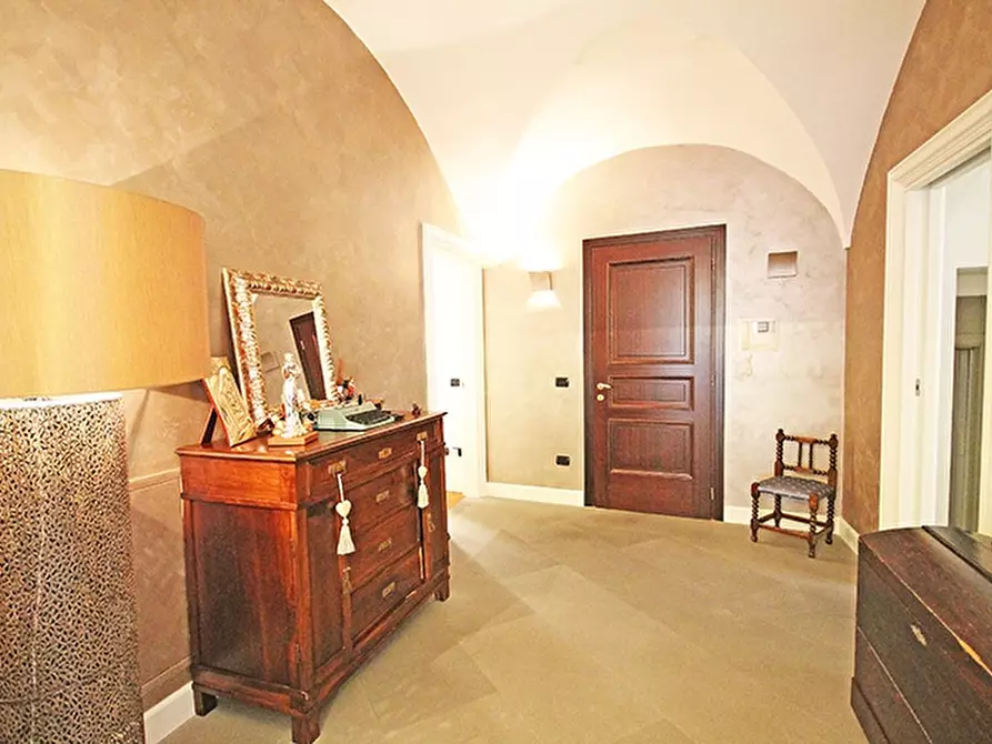 Immagine 5 di Appartamento in vendita  in Piazza Pellegrini a Pisogne