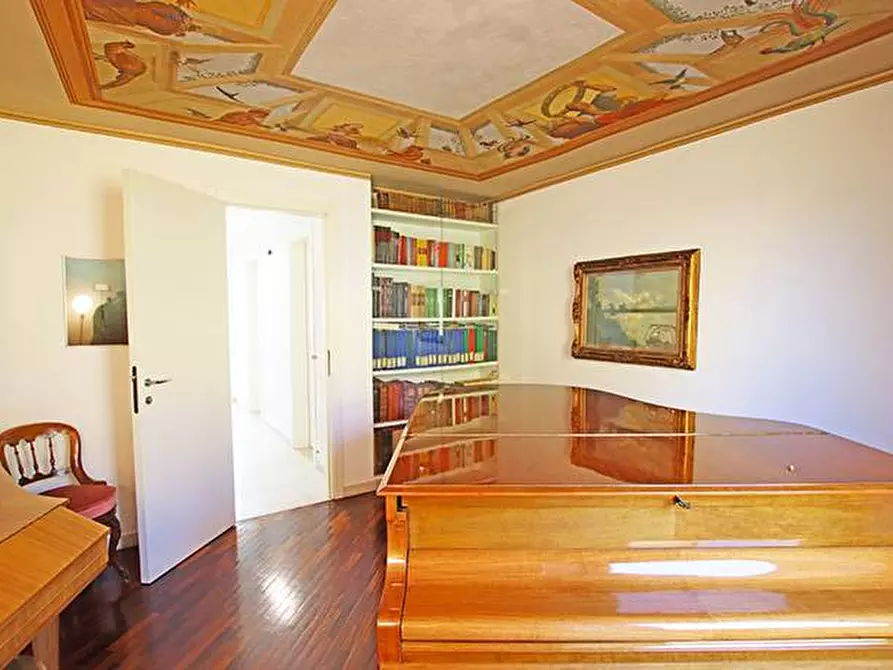 Immagine 18 di Casa indipendente in vendita  in via Borgo Canale a Bergamo