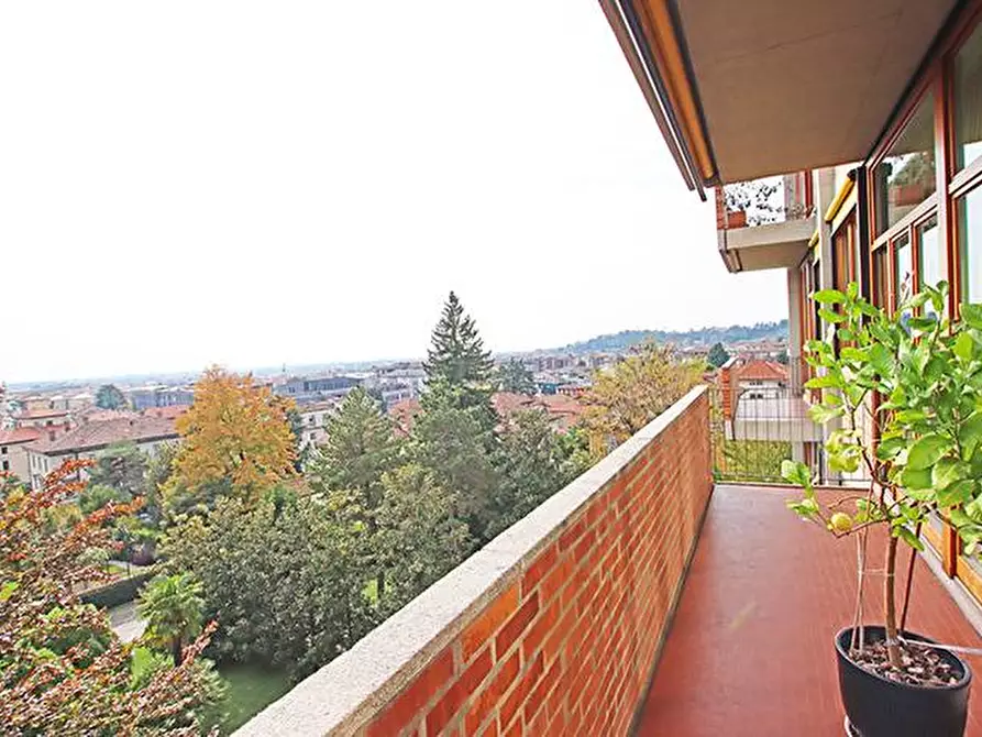 Immagine 2 di Appartamento in vendita  in via garibaldi a Bergamo