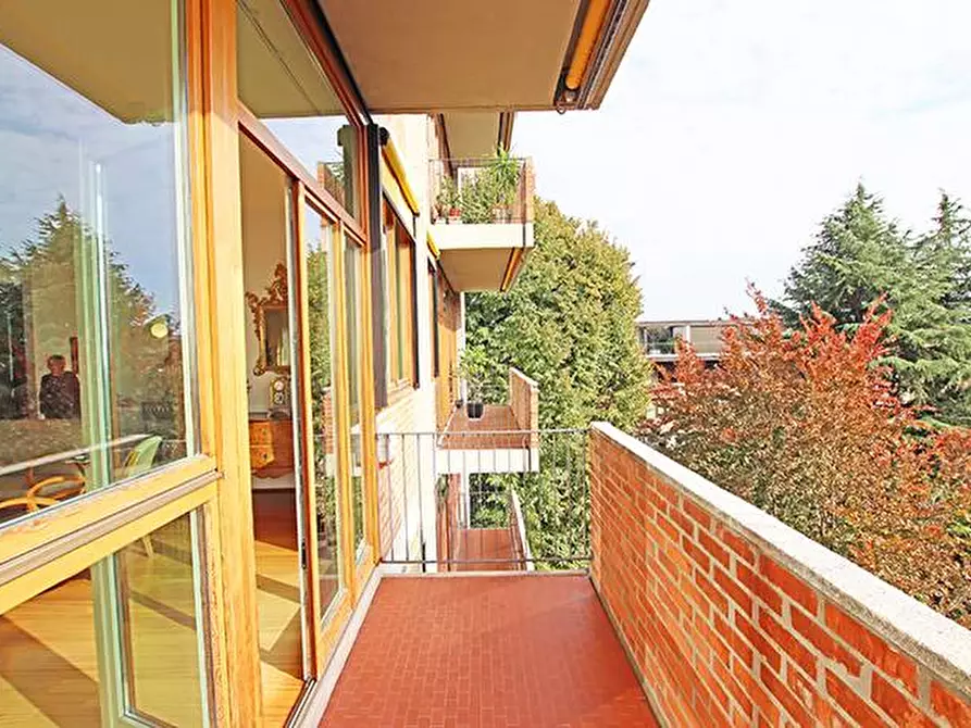 Immagine 4 di Appartamento in vendita  in via garibaldi a Bergamo