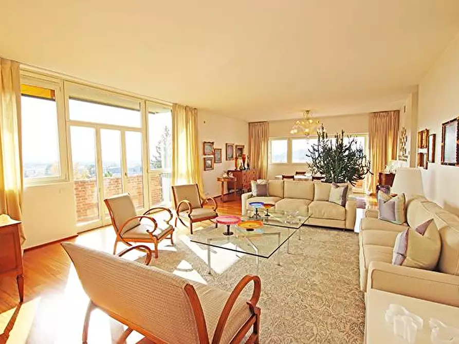 Immagine 8 di Appartamento in vendita  in via garibaldi a Bergamo