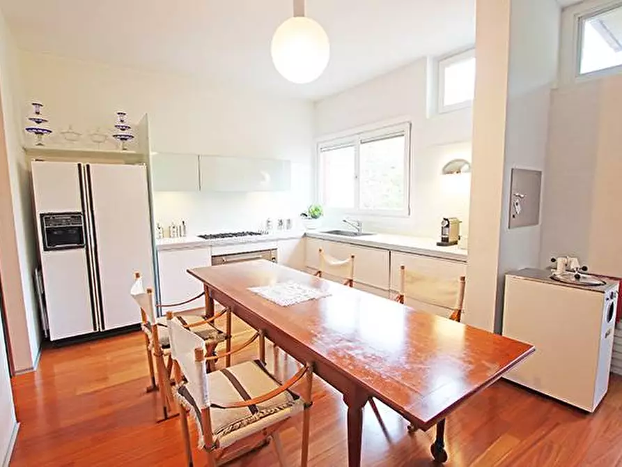 Immagine 18 di Appartamento in vendita  in via garibaldi a Bergamo