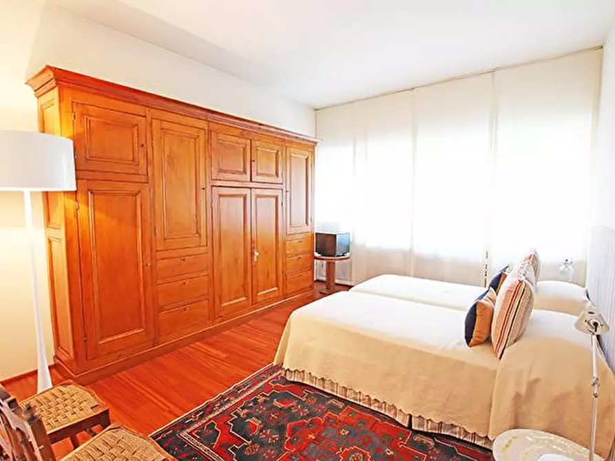 Immagine 27 di Appartamento in vendita  in via garibaldi a Bergamo