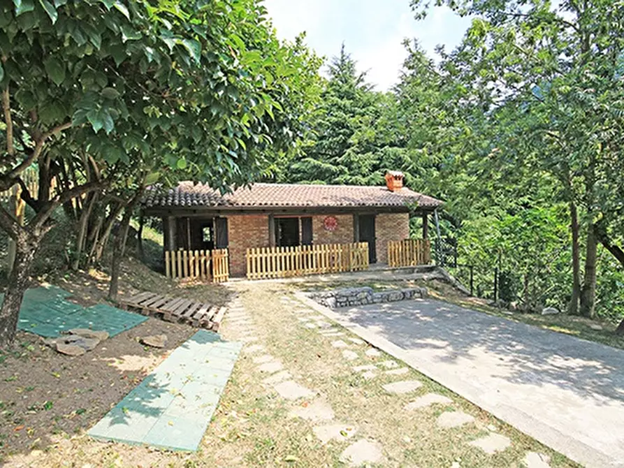 Immagine 11 di Rustico / casale in vendita  in cascina costa grande a Adrara San Martino