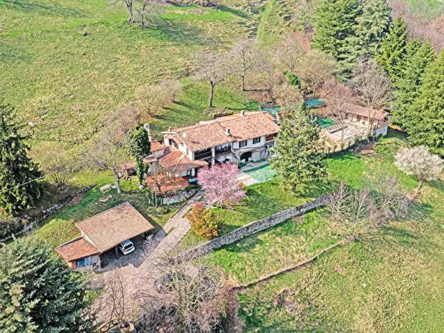 Immagine 3 di Rustico / casale in vendita  in cascina costa grande a Adrara San Martino