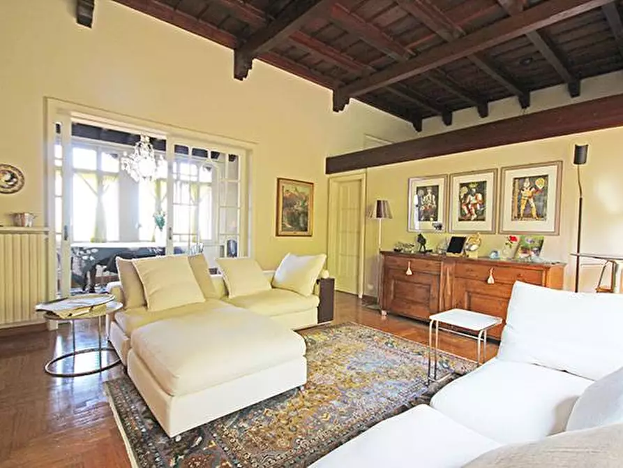 Immagine 15 di Attico in vendita  in via colle dei roccoli a Bergamo