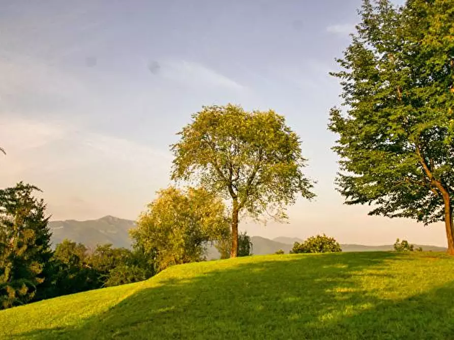 Immagine 23 di Attico in vendita  in via colle dei roccoli a Bergamo