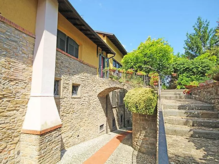 Immagine 2 di Attico in vendita  in via colle dei roccoli a Bergamo