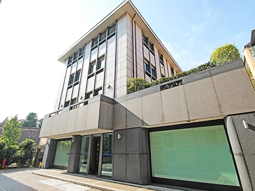 Immagine 1 di Ufficio in affitto  in Viale Vittorio Emanuele Ii a Bergamo