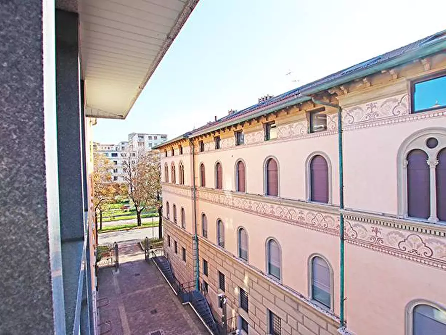 Immagine 11 di Ufficio in affitto  in Viale Vittorio Emanuele Ii a Bergamo