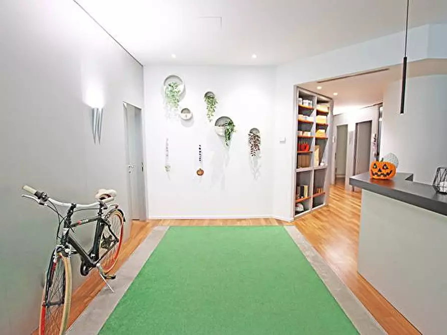 Immagine 41 di Ufficio in affitto  in Viale Vittorio Emanuele Ii a Bergamo