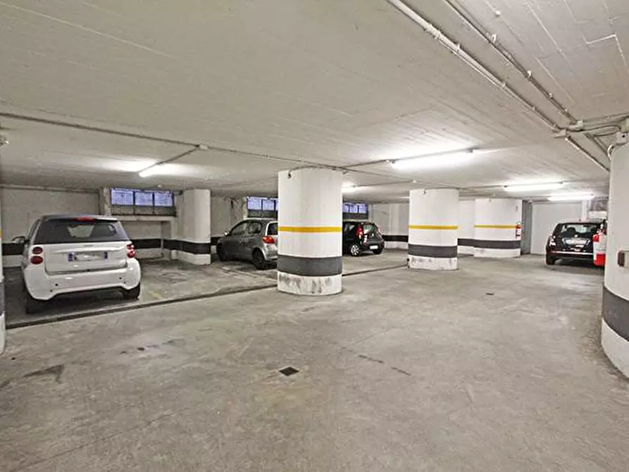 Immagine 42 di Ufficio in affitto  in Viale Vittorio Emanuele Ii a Bergamo